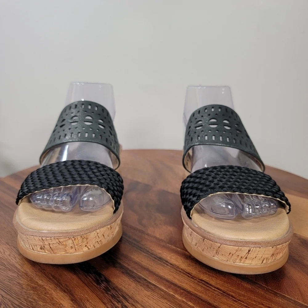 Latigo Kate Black Wedge Sandals Size 8 Shimmer Woven Cork Wedge